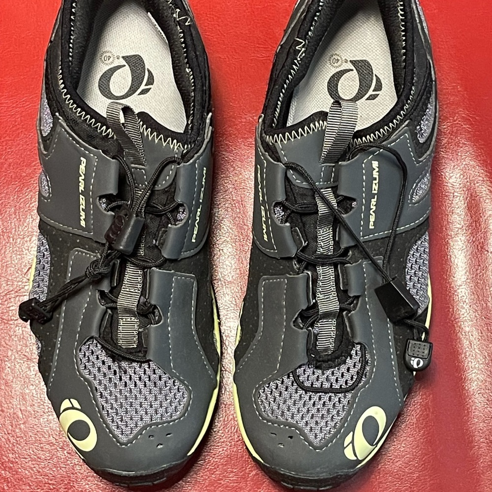 pearl izumi womens cycling shoes sz 8.5/sz 40 NWOT - Picture 2 of 4